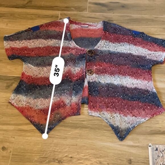 Nwot Catalog Favorites OS Patriotic Fishnet Tunic/Coverup with Wooden Buttons - Picture 6 of 6